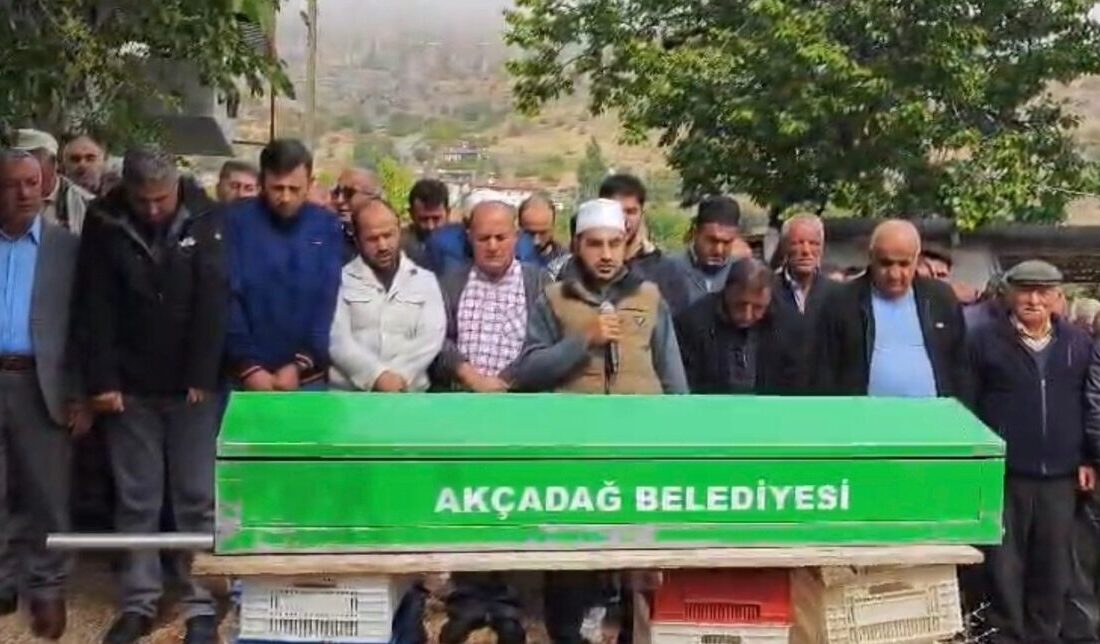Malatya’nın Akçadağ ilçesinde yaşayan Rabia Bozkurt ve Antalya’da ikamet eden