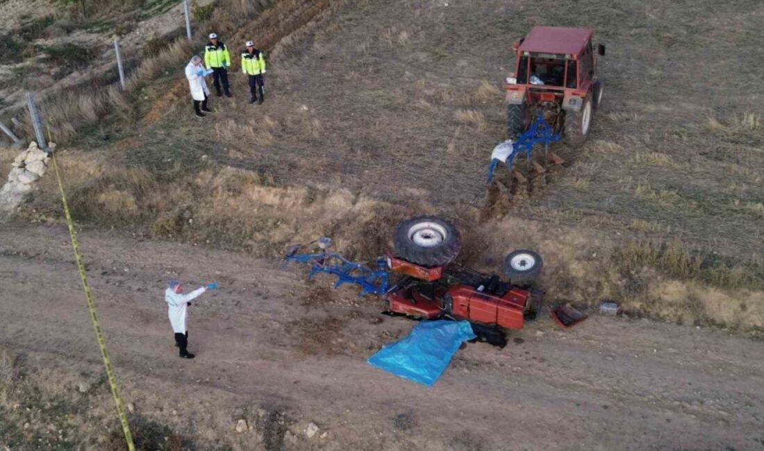 Karaman’da kullandığı traktörün devrilmesi sonucu altında kalan 55 yaşındaki sürücü