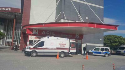Konya’nın Karapınar ilçesinde otomobil ile motosikletin çarpışması sonucu 2 kişi