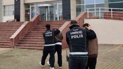 Kars’ta gerçekleşen bir operasyonda polis ekipleri, uyuşturucu satıcılarına yönelik çalışma