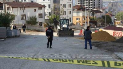 Kastamonu’da geri manevra yapan iş makinesinin çarptığı 68 yaşındaki kadın
