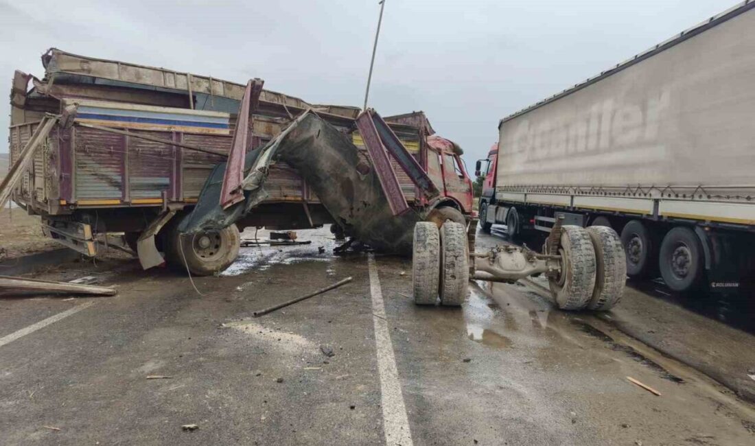 Yağmur nedeniyle kayganlaşan yolda kontrolden çıkan bir kamyon, Konya’nın Karapınar