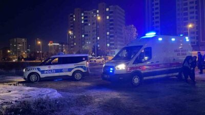 Kayseri’nin Melikgazi ilçesinde iki grup arasında çıkan bıçaklı kavgada 15