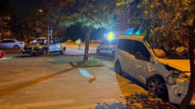 Melikgazi ilçesinde meydana gelen trafik kazasında bir hafif ticari araç