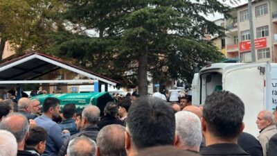 Göksun ilçesinde meydana gelen trafik kazasında hayatını kaybeden iki kişi