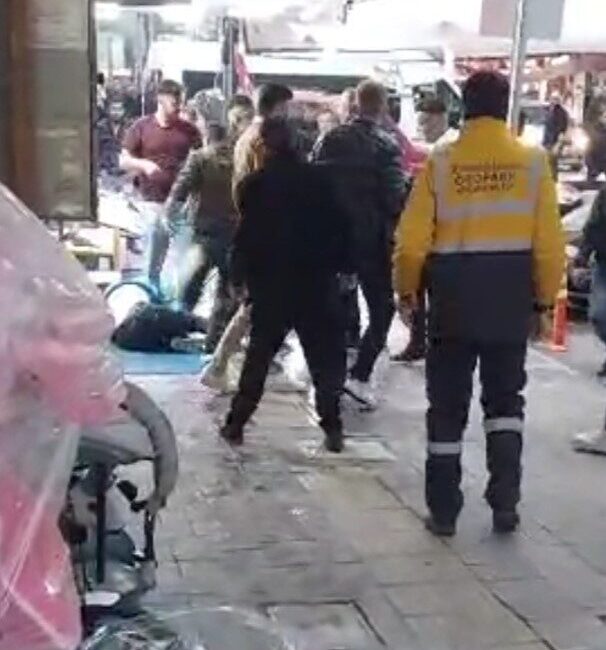 Afyonkarahisar’da kentin en işlek caddelerinden birinde güpegündüz yaşanan sopalı ve