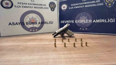 Keşan ilçesinde, polis bir şüpheliyi üzerinde tabanca ve 10 fişek