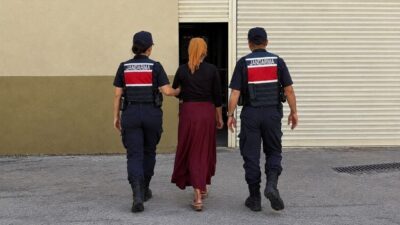 Gaziantep’te, hırsızlık suçu nedeniyle 15 yıl kesinleşmiş hapis cezasıyla aranan