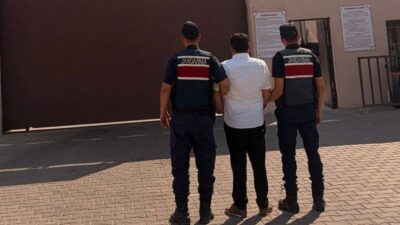 Gaziantep’te, çeşitli suçlardan kesinleşmiş hapis cezaları bulunan 2 şüpheli, jandarma