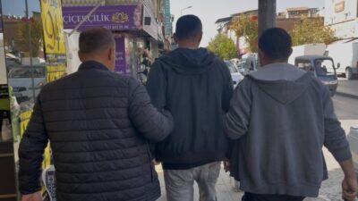 Kırıkkale’de, 2 hükümlü yakalandı. Hükümlülerden biri, 37 yıl 3 ay