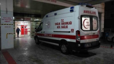 Kırıkkale’de bir kadının yolun karşısına geçmeye çalışırken otomobilin çarpması sonucunda