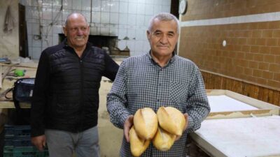 Kırşehir’de ekmek fiyatlarına uygulanan zam sonrasında 12 TL’den satılan ekmeğin