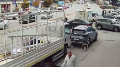 Kırşehir’de yaşanan bir trafik kazası, güvenlik kamerası tarafından kaydedildi. Tali