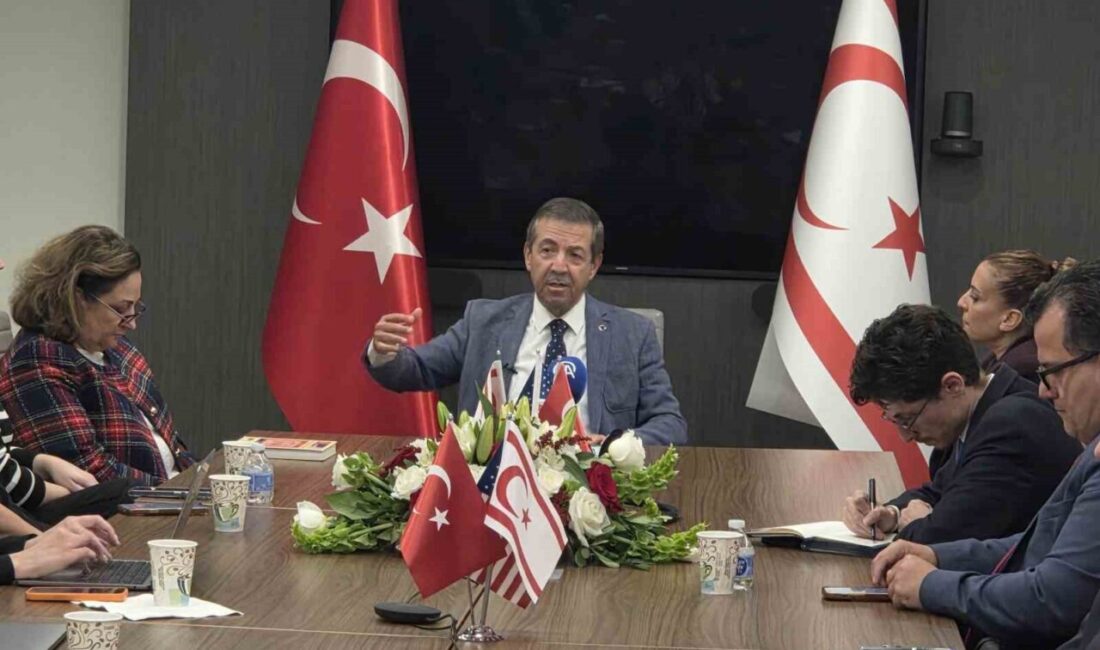 KKTC Dışişleri Bakanı Tahsin Ertuğruloğlu, Kıbrıs’ta federasyon ve yeni bir