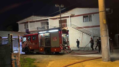 Düzce’de bir konfeksiyon atölyesinde çıkan yangın, itfaiye ekiplerinin hızlı müdahalesi