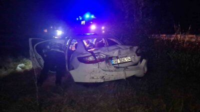 Zonguldak’ın Çaycuma ilçesine bağlı Nebioğlu beldesinde meydana gelen trafik kazasında