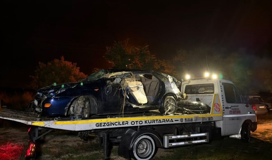 Safranbolu ilçesinde meydana gelen trafik kazasında, otomobilin sürücüsünün kontrolünü kaybetmesi