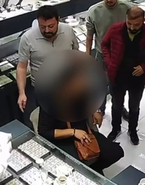 Konya’da polis yalanıyla vatandaştan 1 kilo 200 gram altın alan