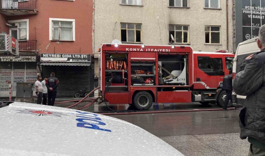 Konya’da 3 katlı bir binanın birinci katında meydana gelen yangın,