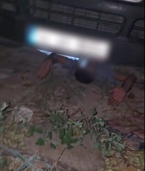 Konya’da gerçekleştirilen operasyonda 141 aranan kişi yakalandı. Şüphelilerden biri aracın
