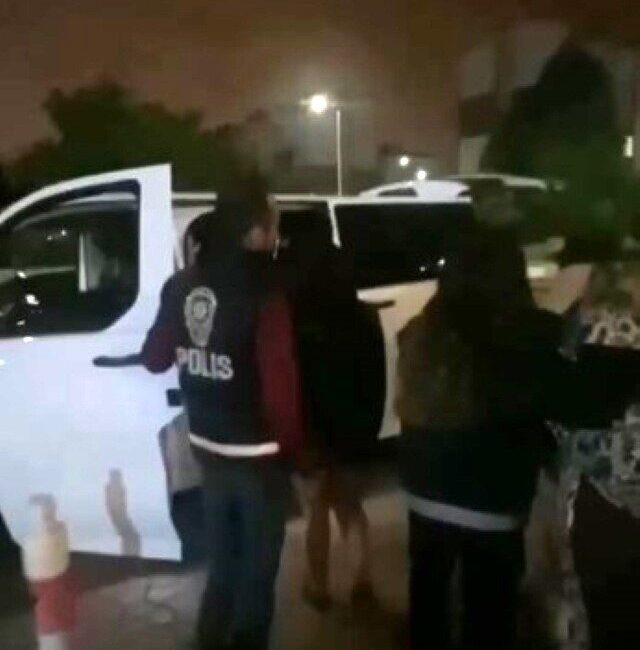 Konya’da 3 kişinin fuhşa aracılık ettiği ve 10 yabancı kadının