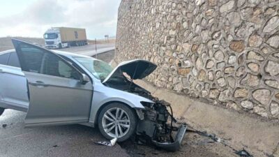 Aşkale ilçesinde Kop Dağı zirvesinde meydana gelen zincirleme trafik kazasında
