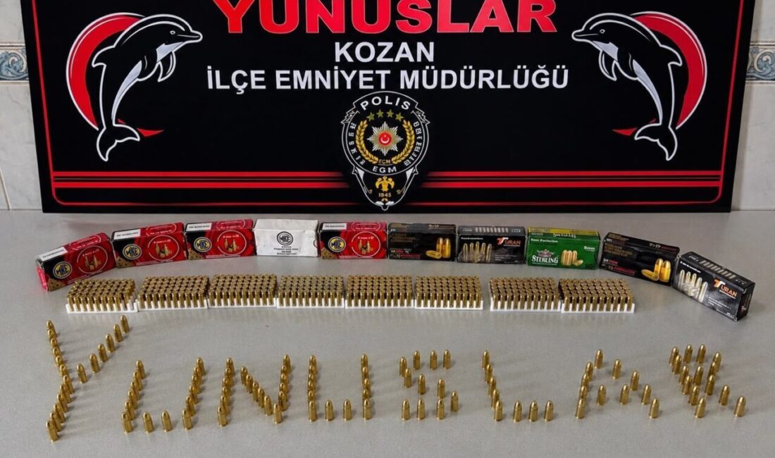 Adana’nın Kozan ilçesinde polis ekipleri tarafından gerçekleştirilen operasyonlarda çeşitli suçlardan