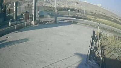 Malatya’da gerçekleşen trafik kazasında minibüs ile otomobilin çarpışması sonucu 1