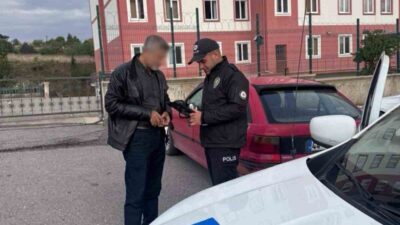 Malatya’da, öğrencilerin güvenliğini sağlamak amacıyla okul ve yurt çevrelerinde yapılan