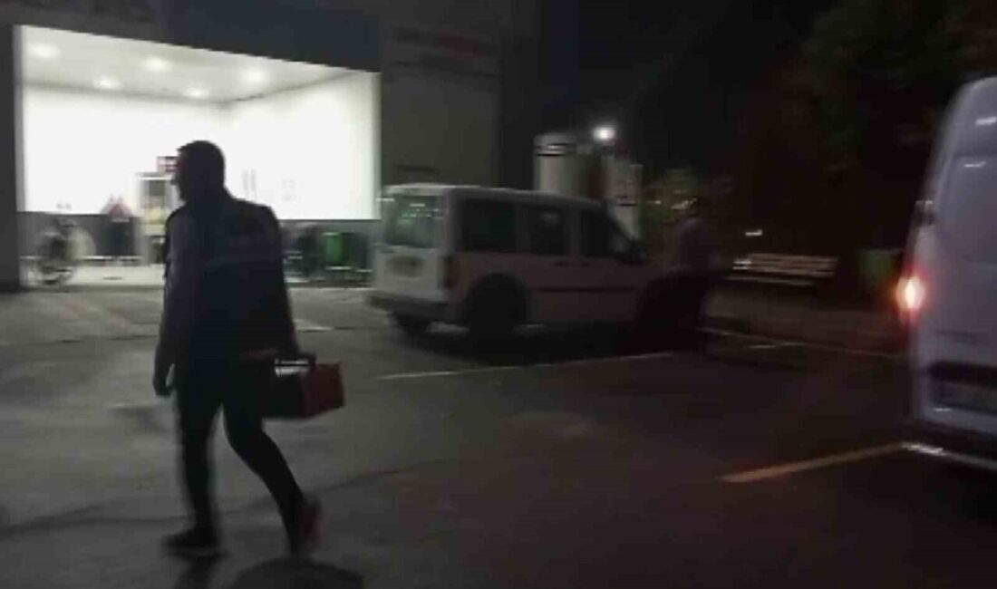 Malatya’da bir kişinin silahla bacağından yaralanması sonucu hastaneye kaldırıldı. Olay,