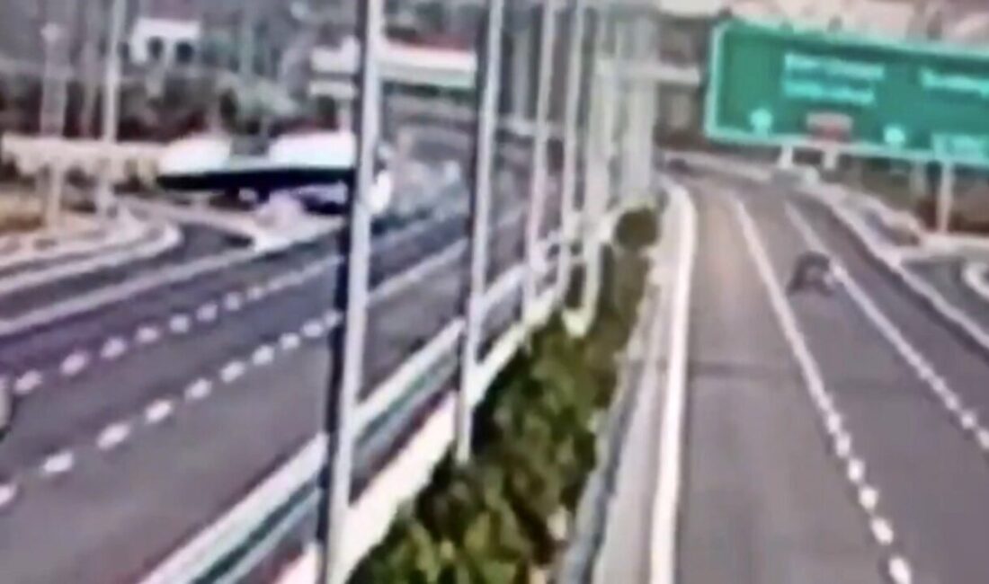 Manisa’nın Akhisar ilçesinde meydana gelen trafik kazasında 11 kişinin hayatını