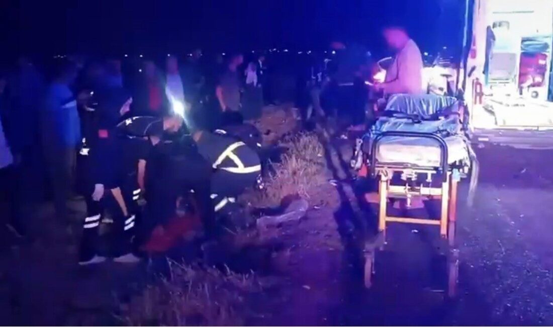 Mardin’in Kızıltepe ilçesinde meydana gelen trafik kazasında bir otomobil ile