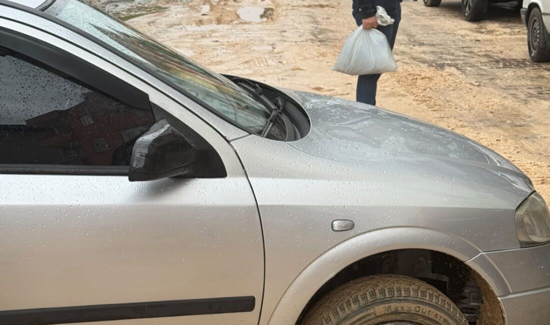 Mardin’in Mazıdağı ilçesinde meydana gelen yağışların ardından belirli cadde ve