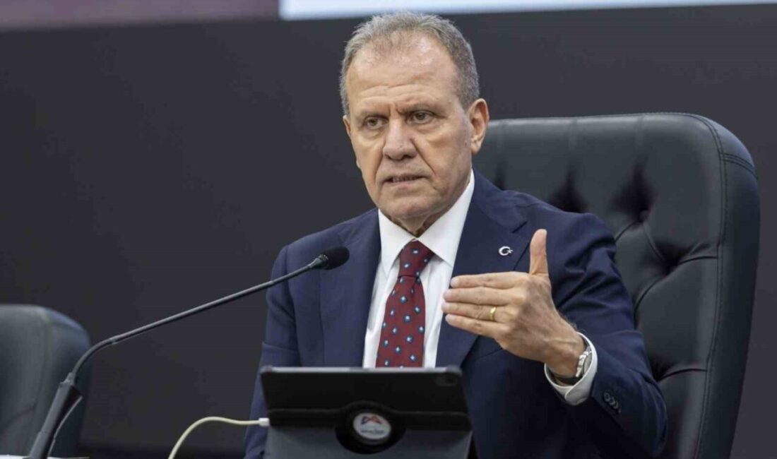 Mersin Büyükşehir Belediyesine yönelik yapılan soruşturma kapsamında, Büyükşehir Belediye Başkanı