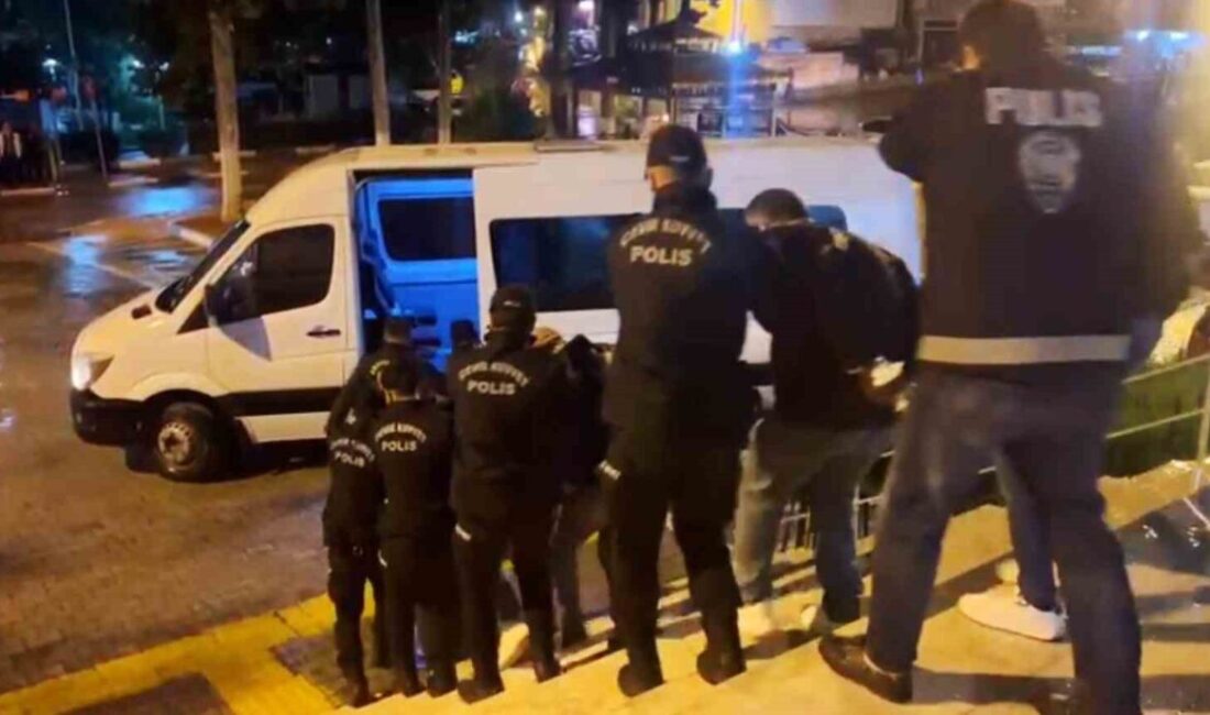 Mersin’in Gülnar ilçesinde, gazino ve restoran olarak faaliyet gösteren 2