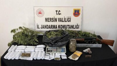 Mersin’de uyuşturucu ticaretine yönelik düzenlenen iki ayrı operasyonda çeşitli uyuşturucu