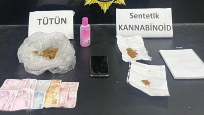 Mersin’de polis, torbacı olarak adlandırılan uyuşturucu satıcılarına yönelik düzenlediği operasyonda