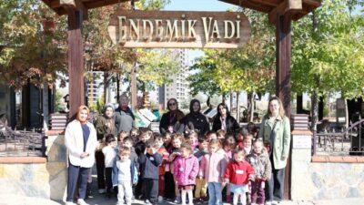Pursaklar Belediyesi’nin öncülüğünde kurulan Endemik Vadi, öğrencilerin doğayla buluştuğu ve