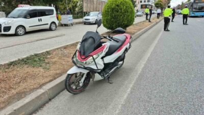Adıyaman’da meydana gelen trafik kazasında, bir motosikletin yayaya çarpması sonucu