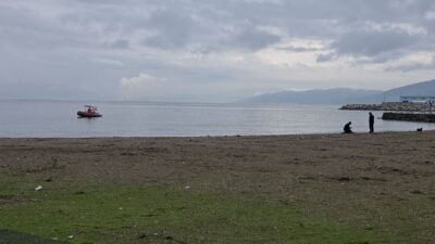Bursa’nın Mudanya ilçesinde sahile vurmuş erkek cesedi bulundu. Ömerbey Mahallesi