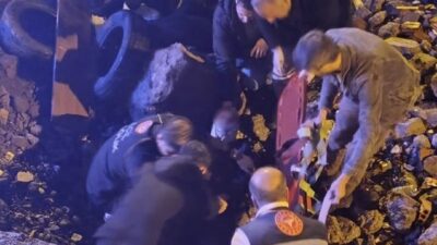Muş’ta açık bırakılan kazı alanına düşen yaşlı adam, sağlık ekipleri