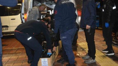 Ordu’nun Ünye ilçesinde gece saatlerinde iskeleden denize atlayan 18 yaşındaki