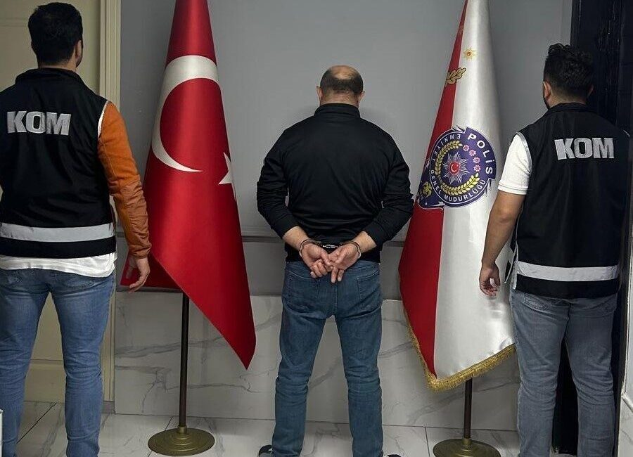 Ordu’nun Ünye ilçesinde, kırmızı bültenle aranan Gürcistan vatandaşı yakalandı. İnterpol-Europol