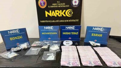 Altınordu ilçesinde gerçekleştirilen iki ayrı uyuşturucu operasyonunda yakalanan 4 şüpheliden