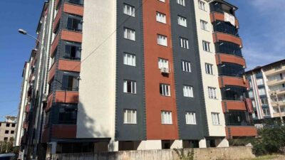Bahçe ilçesine bağlı Bahçelievler Mahallesi’nde bulunan bir apartmanda yaşanan olayda,