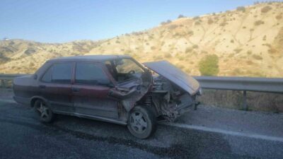 Besni ilçesinde meydana gelen trafik kazasında bir kişi yaralandı. Sürücü