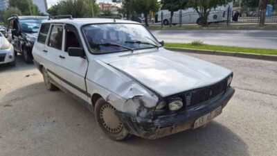 Adıyaman ilinde, bir yaya geçidinde elektrikli bisiklet sürerken otomobilin çarpması