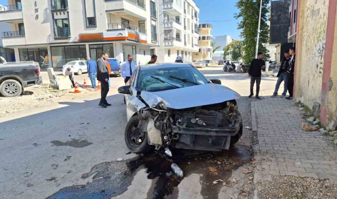 Adıyaman’da meydana gelen trafik kazasında bir kamyonet ile bir otomobil