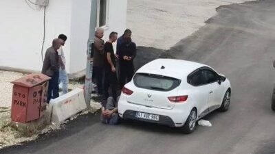 Elazığ’da bir yaya, Rüstempaşa Mahallesi’nde karşıdan karşıya geçmeye çalışırken bir