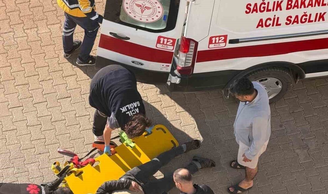 Adıyaman’da, otomobilin çarpması sonucu sonucu yaralanan yaya hastaneye kaldırıldı. Edinilen